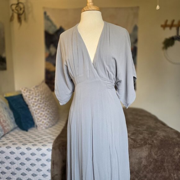 Reformation Winslow Wrap Maxi Dress Fog Gray Size S Kimono Sleeve Boho Long Gown - Picture 8 of 16